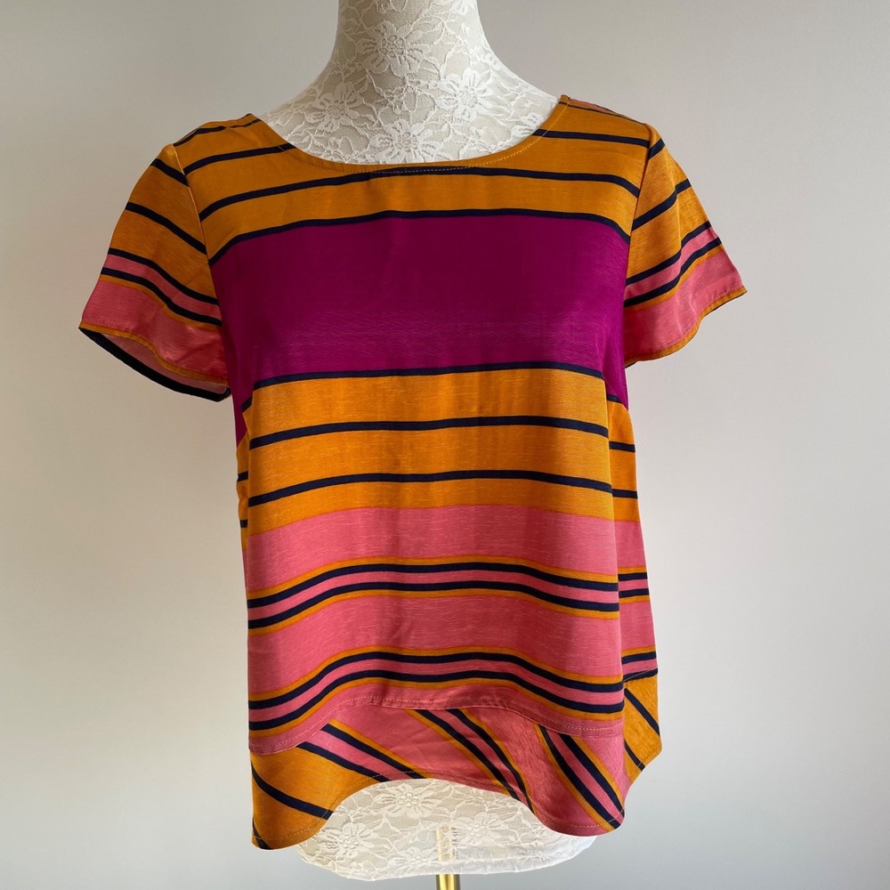 Maeve Anthropologie Striped Casual Short Sleeve Top Size 0 Button Back Boho Twee